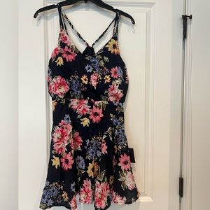 Lulu’s Navy Floral Sundress, XS, New with Tags